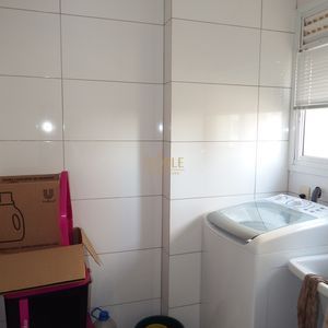 Apartamento com 125m², 3 dormitórios, 1 suíte, 2 vagas no Elegance em Torres para Comprar