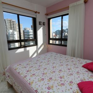 Apartamento com 109m², 3 dormitórios, 1 suíte, 1 vaga no Porto Bello em Torres para Comprar