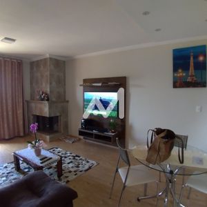 Casa com 224m² e 3 dormitórios no bairro Bom Pastor em Lajeado para Comprar