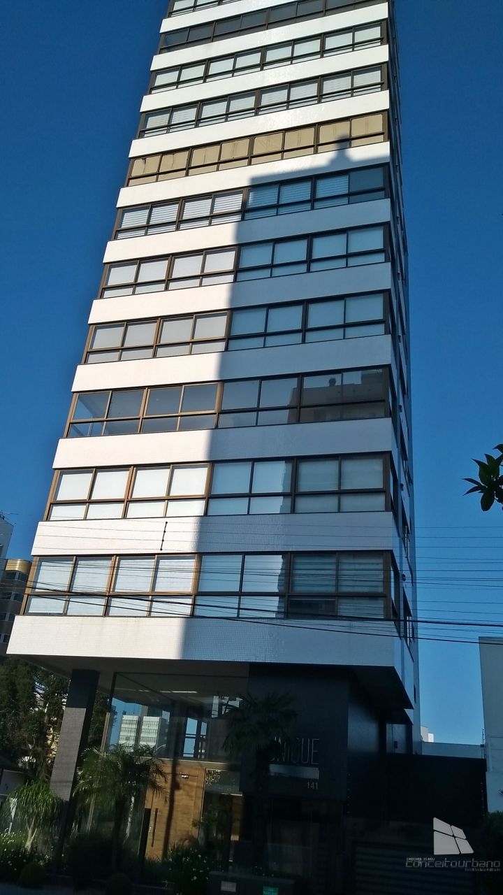 Apartamento com 3 Dormitórios à venda, 190 m² por R$ 1.680.000,00