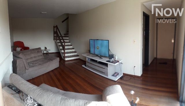 Apartamento à venda com 3 quartos, 260m² - Foto 1