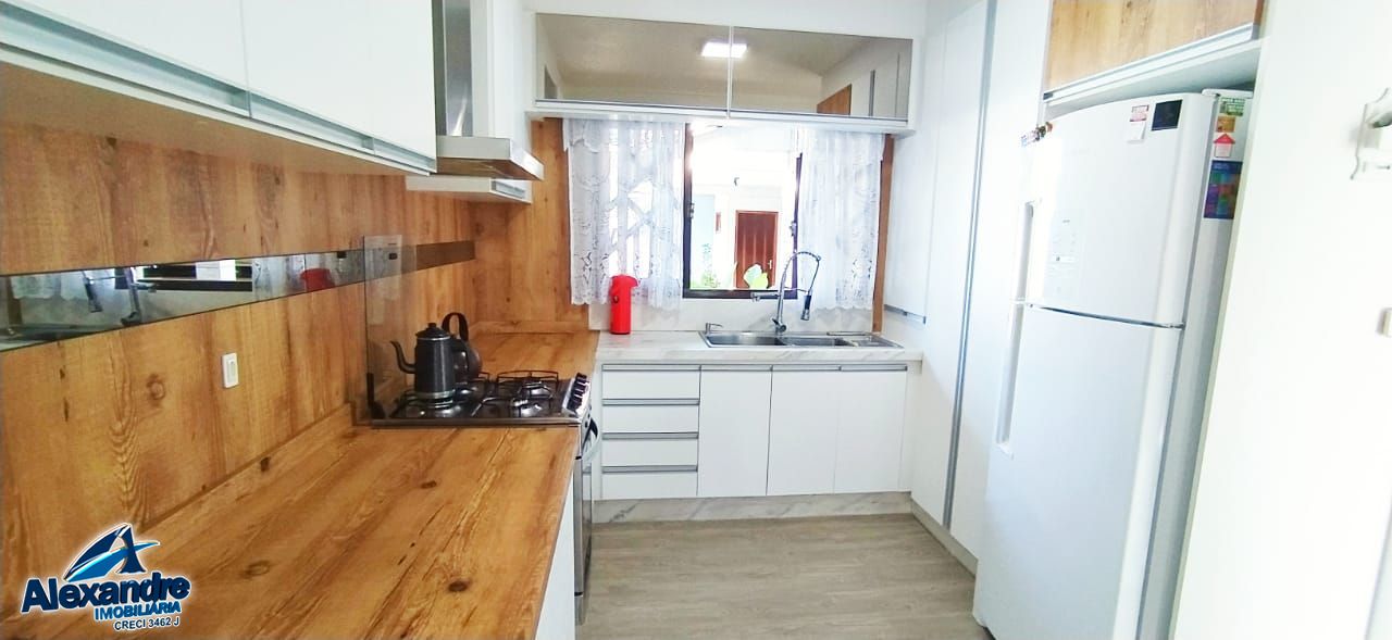 Casa à venda com 3 quartos, 180m² - Foto 9
