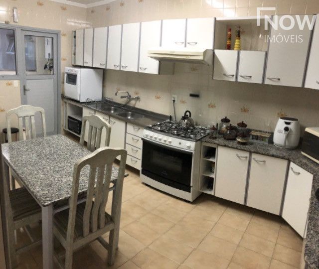 Apartamento à venda com 3 quartos, 175m² - Foto 11