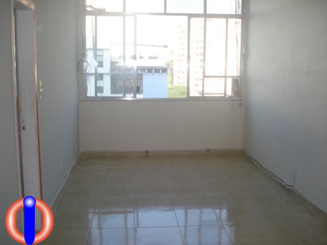 Apartamento à venda com 1 quarto, 25m² - Foto 4