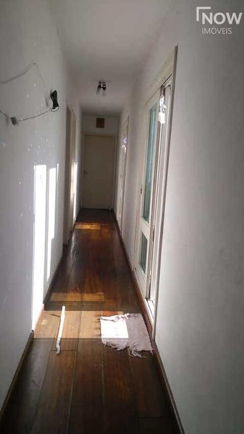 Apartamento à venda com 3 quartos, 194m² - Foto 9