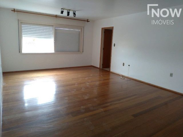 Apartamento à venda com 3 quartos, 144m² - Foto 1