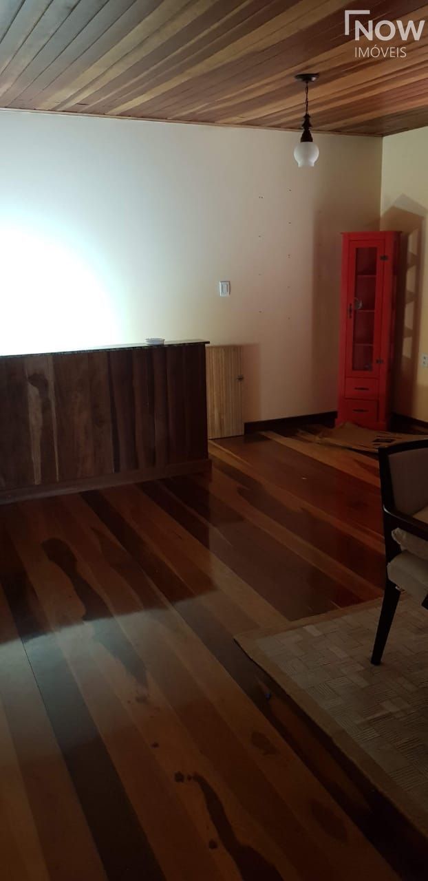 Sobrado à venda com 4 quartos, 240m² - Foto 4