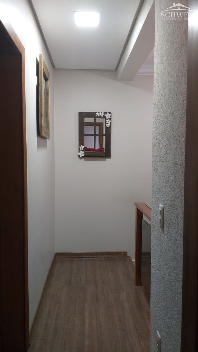 Casa à venda com 4 quartos, 210m² - Foto 27