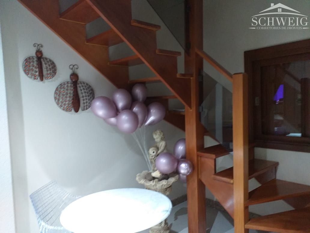 Casa à venda com 4 quartos, 210m² - Foto 13