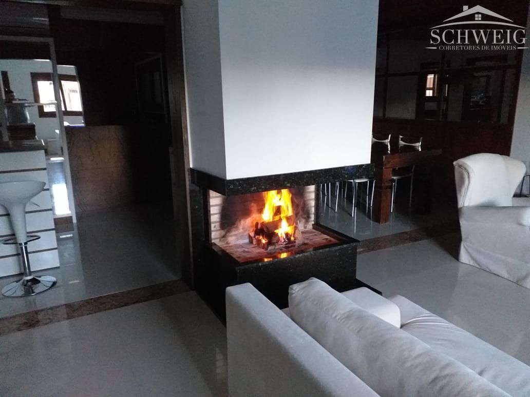 Casa à venda com 4 quartos, 210m² - Foto 5