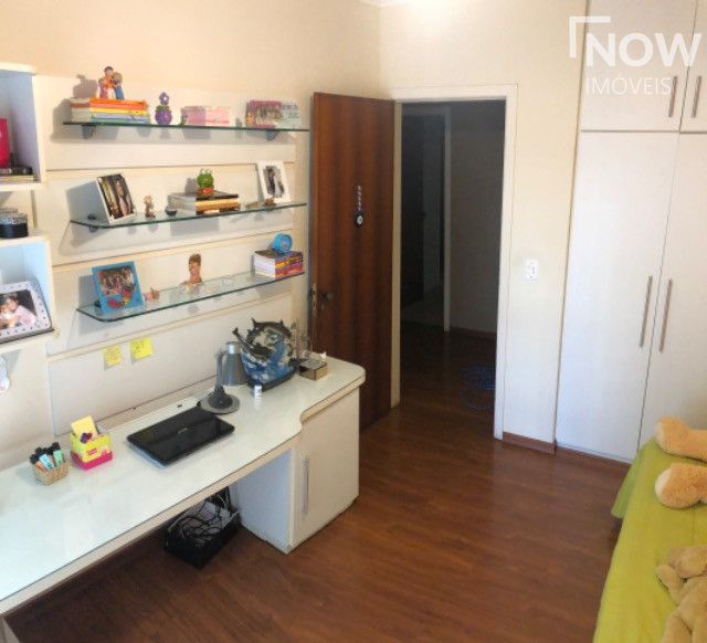 Apartamento à venda com 3 quartos, 175m² - Foto 13