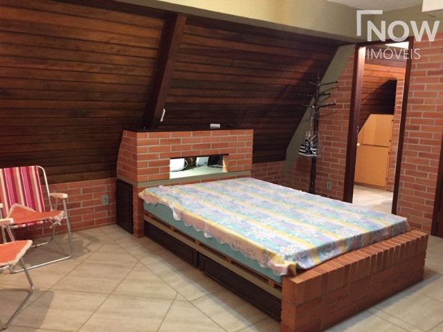 Casa à venda com 3 quartos, 200m² - Foto 10