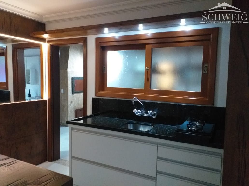 Casa à venda com 4 quartos, 210m² - Foto 11