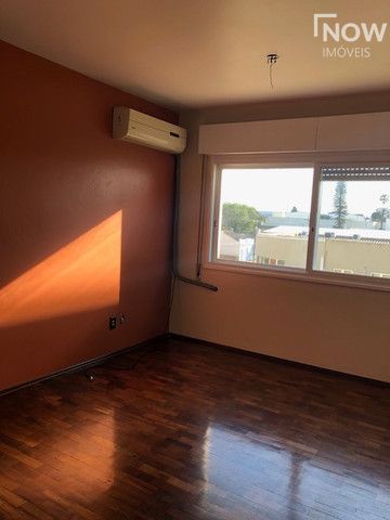 Apartamento à venda com 3 quartos, 100m² - Foto 2