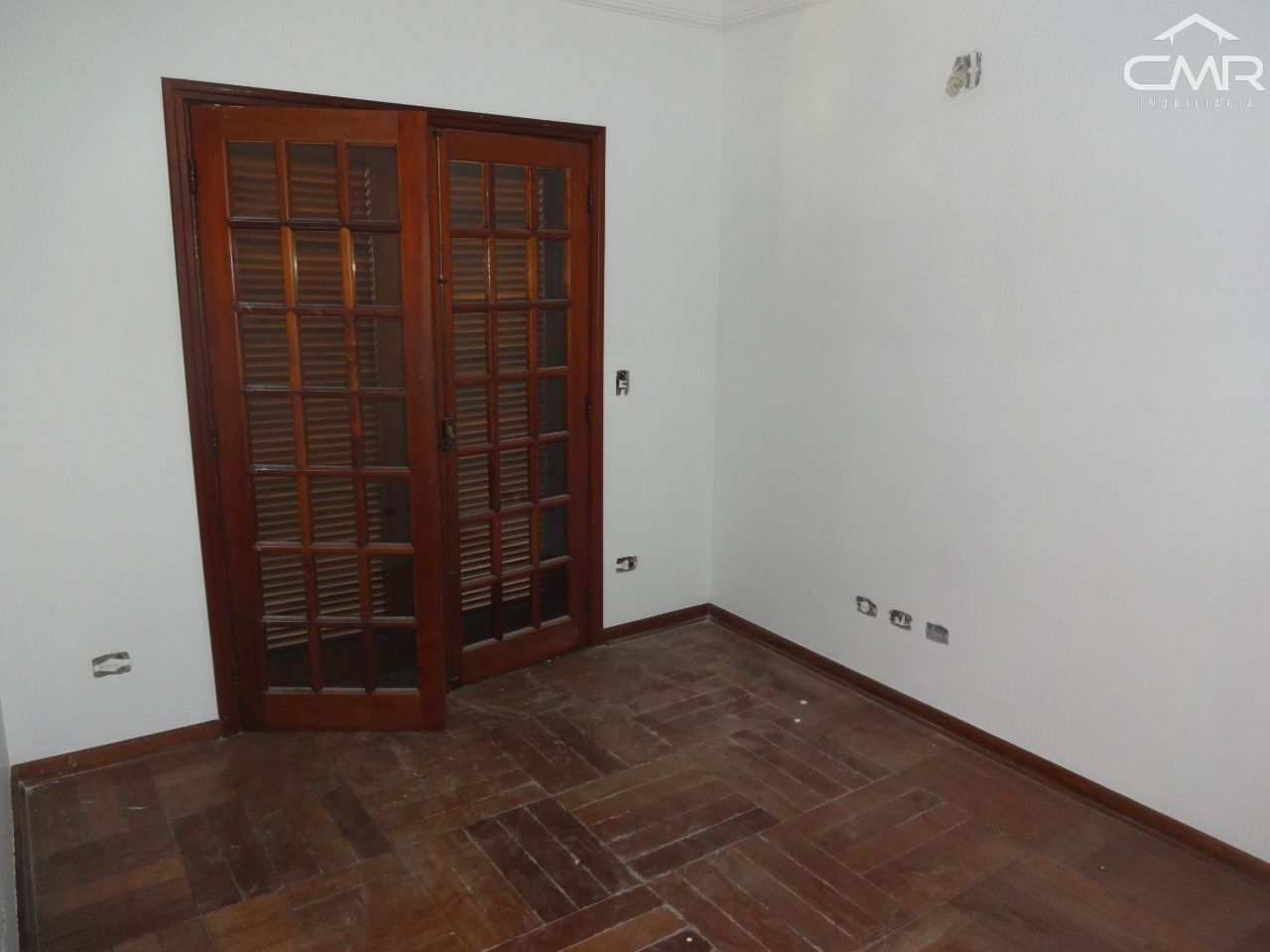 Casa à venda com 3 quartos, 219m² - Foto 27