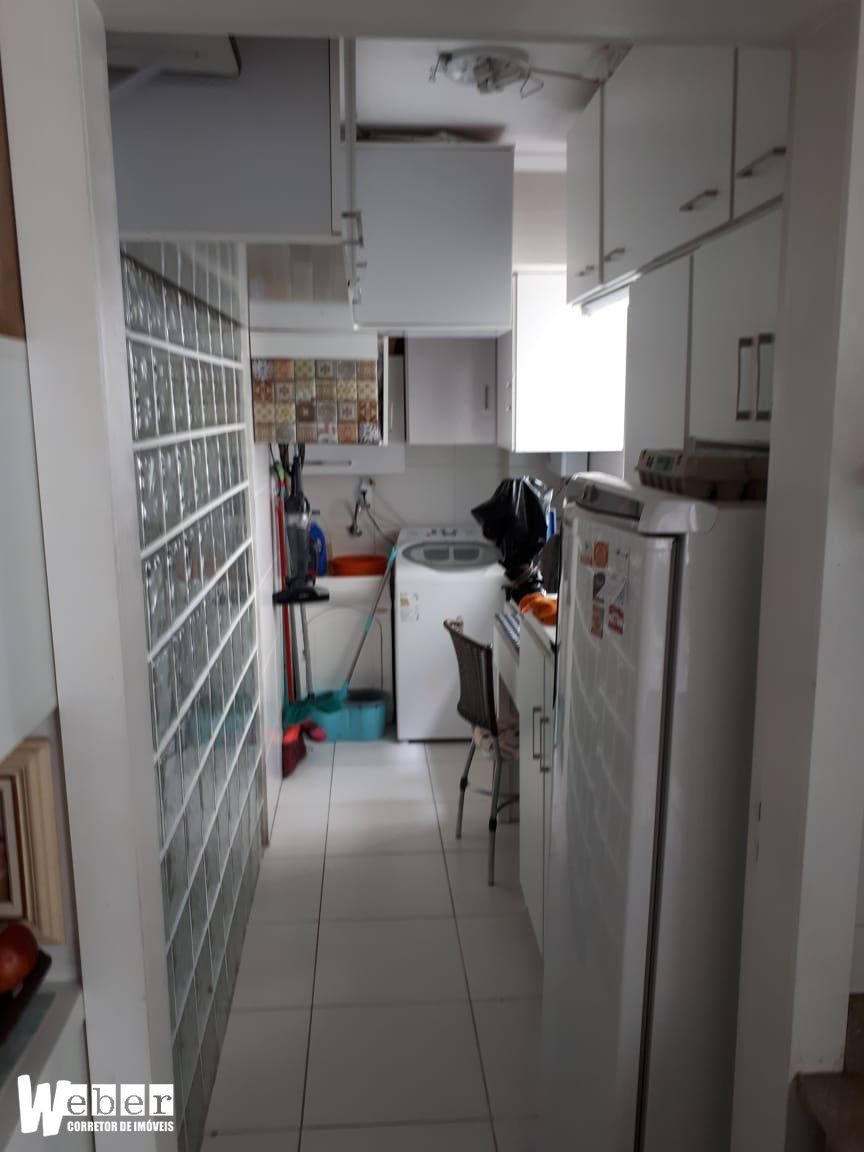 Apartamento à venda com 3 quartos, 171m² - Foto 1