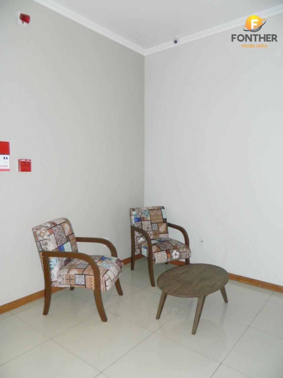 Apartamento à venda com 3 quartos, 110m² - Foto 4