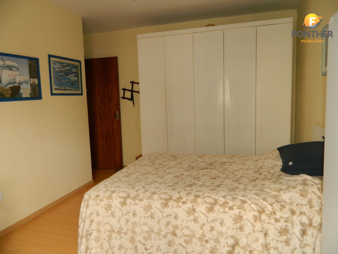 Apartamento à venda com 3 quartos, 162m² - Foto 21