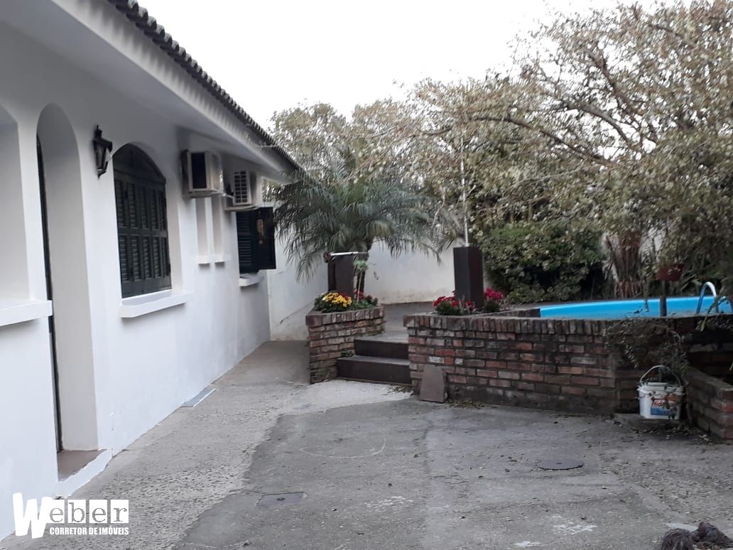 Casa à venda com 3 quartos, 230m² - Foto 5