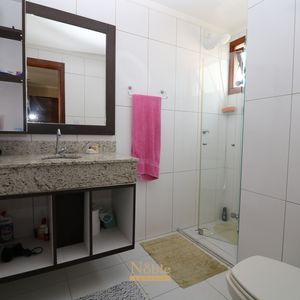 Apartamento com 208m², 2 dormitórios, 2 suítes, 2 vagas no San Diego em Torres para Comprar