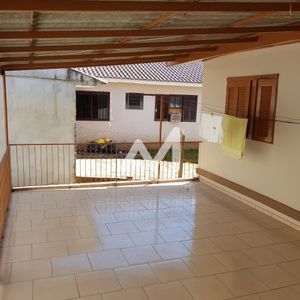 Casa com 300m² e 3 dormitórios no bairro Montanha em Lajeado para Comprar