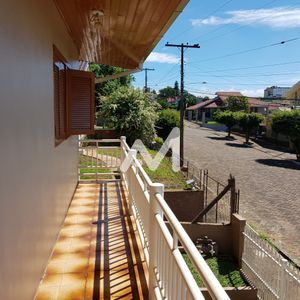 Casa com 300m² e 3 dormitórios no bairro Montanha em Lajeado para Comprar