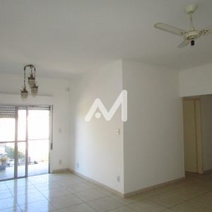 Apartamento com 100m² e 2 dormitórios no bairro Centro em Lajeado para Comprar