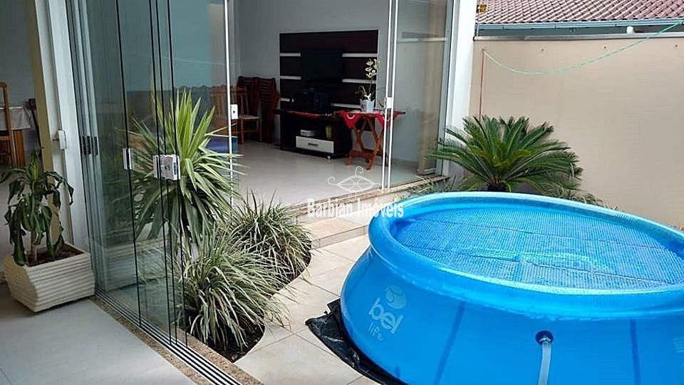 Casa à venda com 3 quartos, 250m² - Foto 5