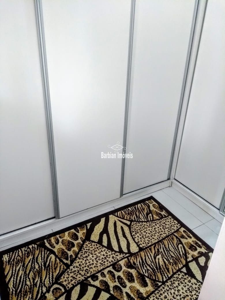 Casa à venda com 3 quartos, 220m² - Foto 13