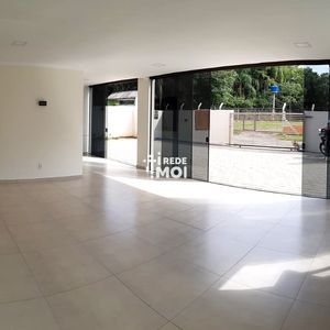 salão/garagem