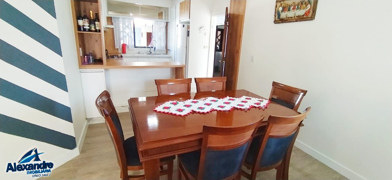 Casa à venda com 3 quartos, 180m² - Foto 7