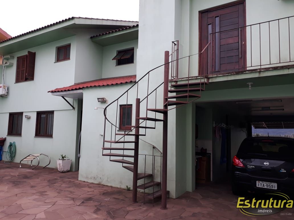 Casa com 4 Dormitórios à venda, 297 m² por R$ 1.000.000,00
