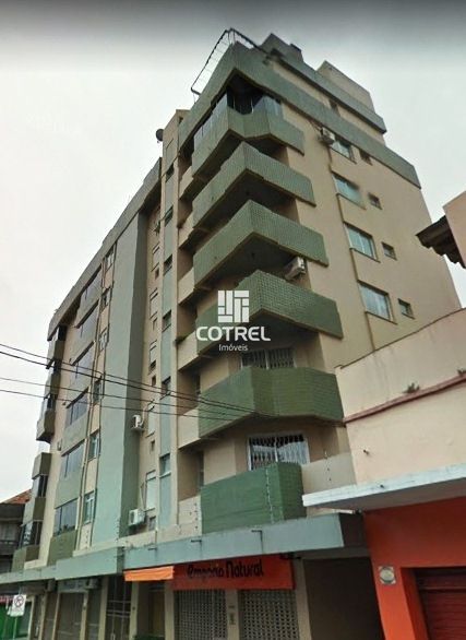 Cobertura com 2 dormitórios no centro de Santa Maria