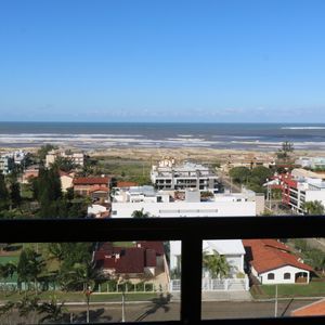 Apartamento com 109m², 3 dormitórios, 1 suíte, 1 vaga no Porto Bello em Torres para Comprar