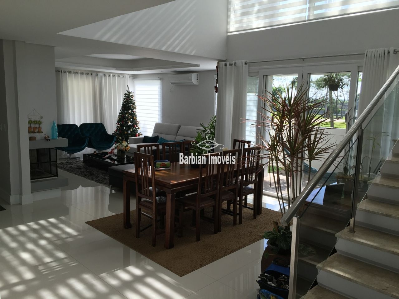 Casa à venda com 3 quartos, 338m² - Foto 26