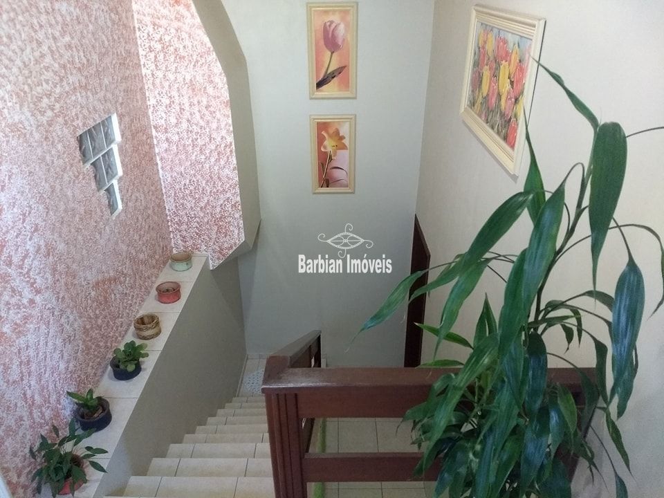 Casa à venda com 3 quartos, 240m² - Foto 16