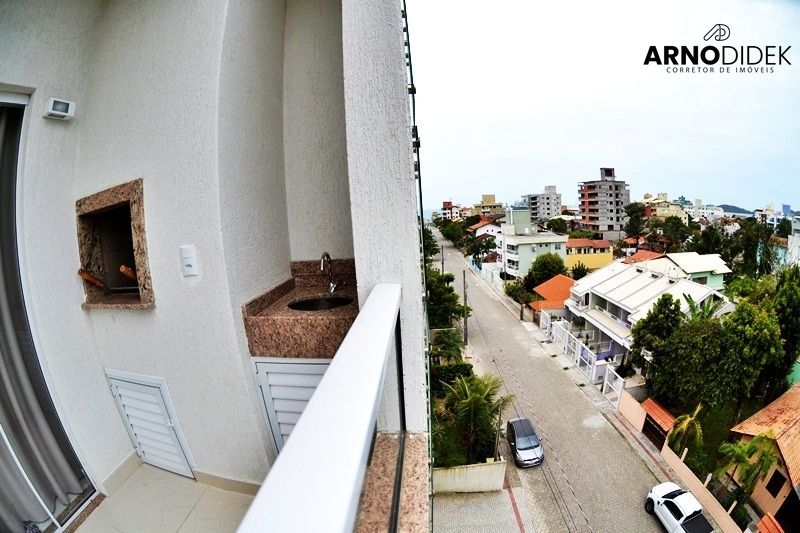 Apartamento à venda com 3 quartos, 110m² - Foto 19