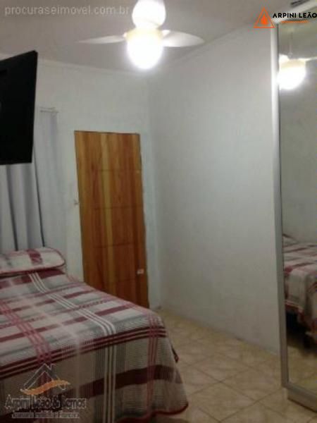 Apartamento com 1 Dormitórios à venda, 63 m² por R$ 130.000,00