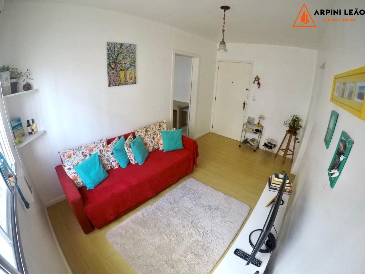 Apartamento à venda com 2 quartos, 55m² - Foto 1