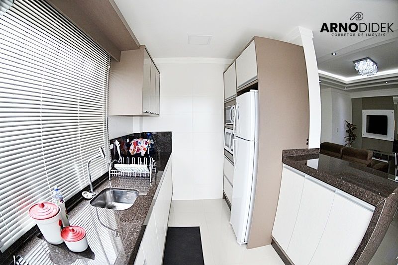 Apartamento à venda com 3 quartos, 110m² - Foto 13