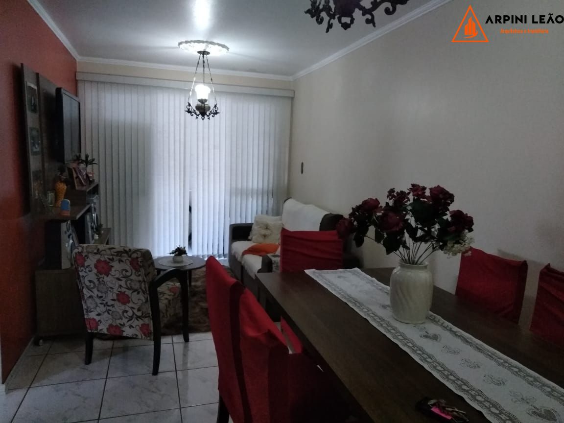 Apartamento com 2 Dormitórios à venda, 78 m² por R$ 180.000,00