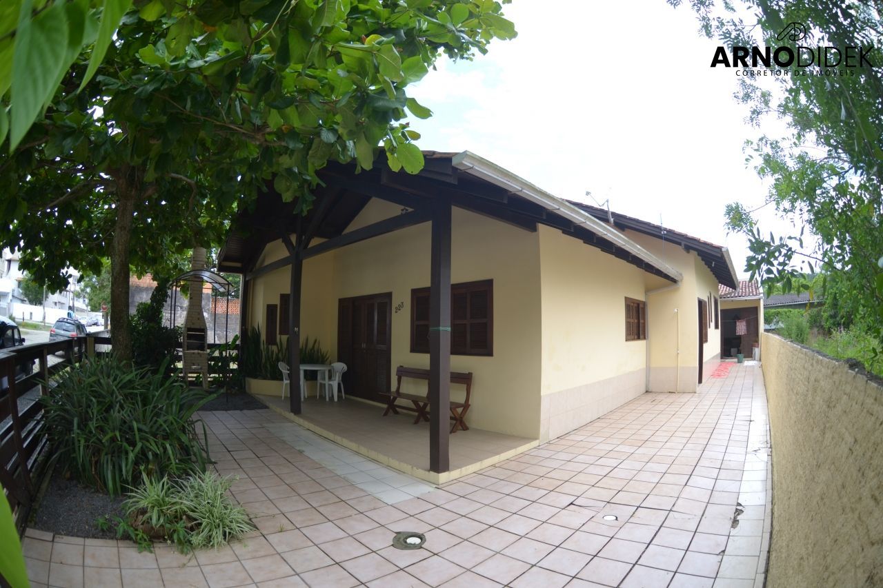 Casa, 3 quartos, 130 m² - Foto 1