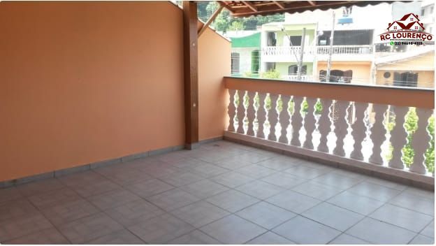 Sobrado à venda com 2 quartos, 150m² - Foto 1