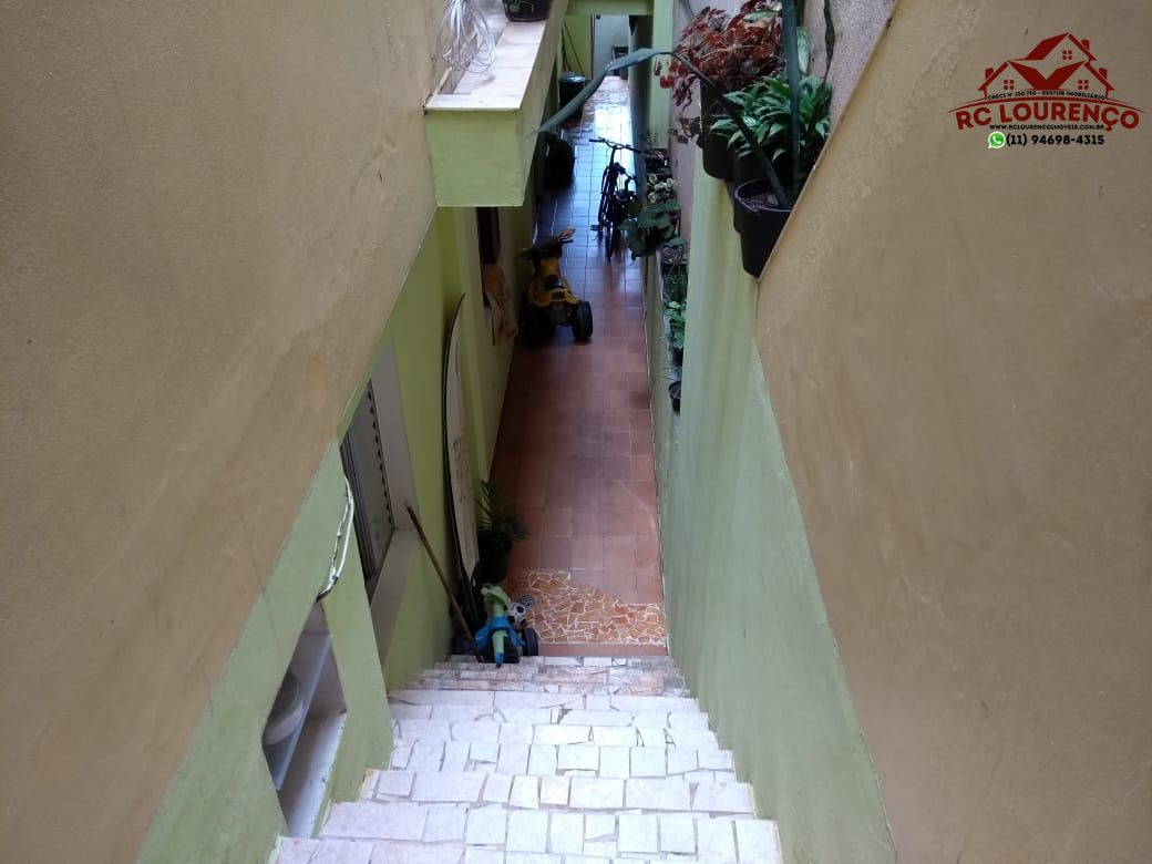 Sobrado à venda com 5 quartos, 300m² - Foto 23