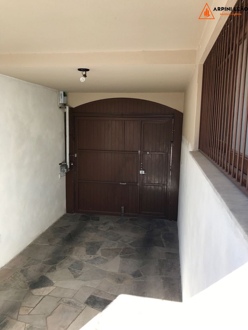 Casa à venda com 3 quartos, 270m² - Foto 5