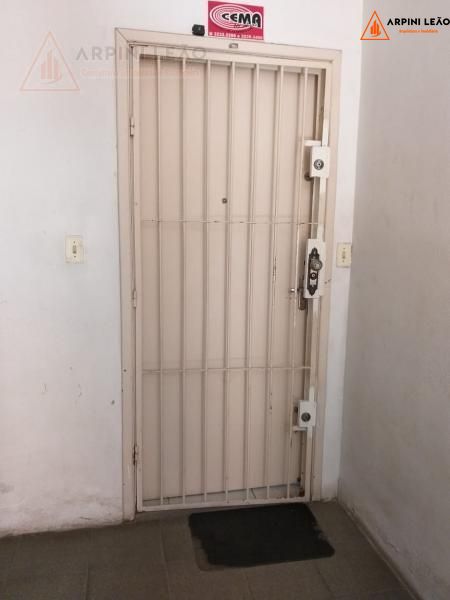 Apartamento à venda com 1 quarto, 39m² - Foto 2