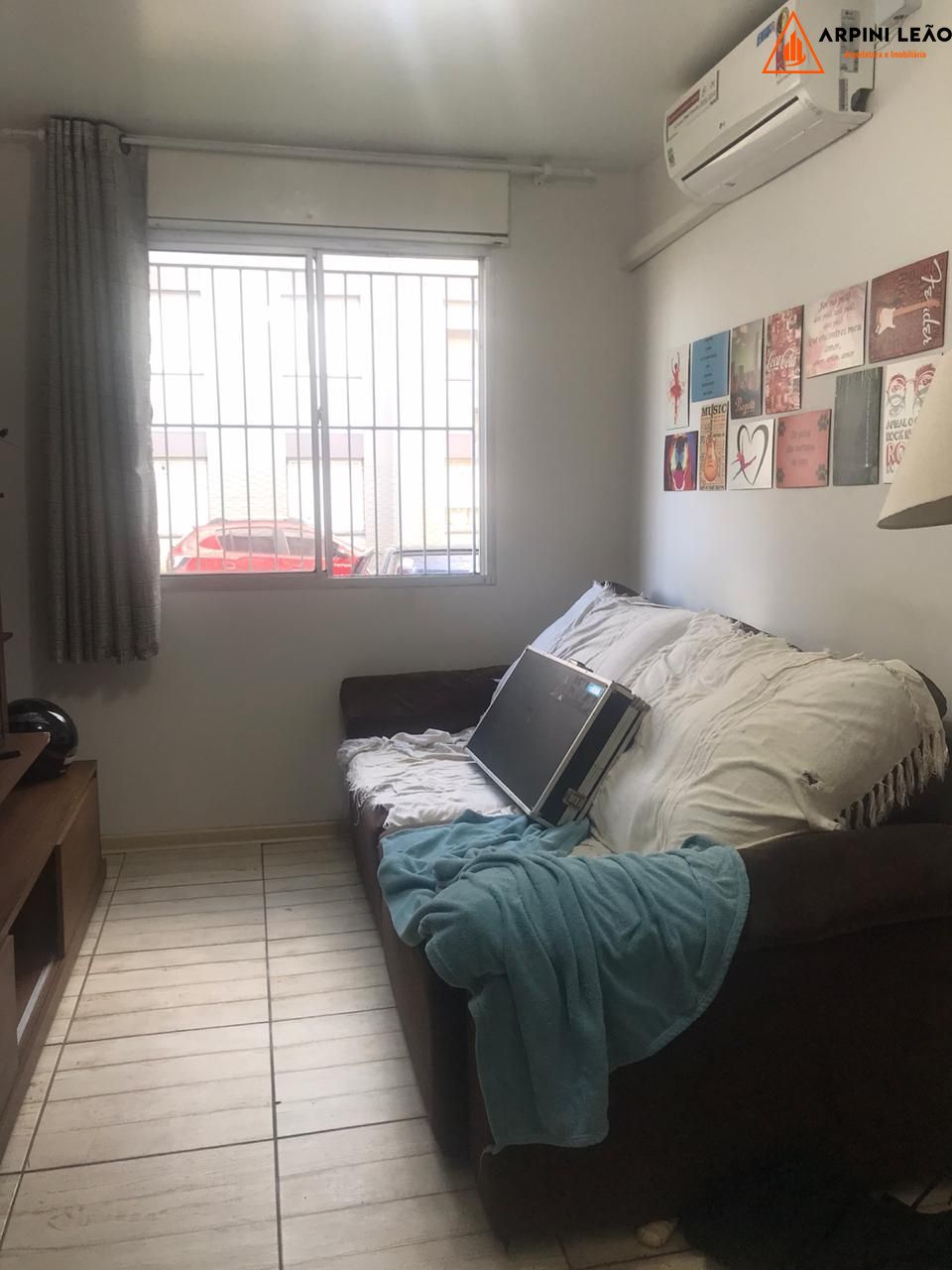 Apartamento à venda com 2 quartos, 57m² - Foto 2