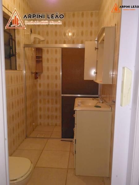 Casa à venda com 2 quartos, 90m² - Foto 12