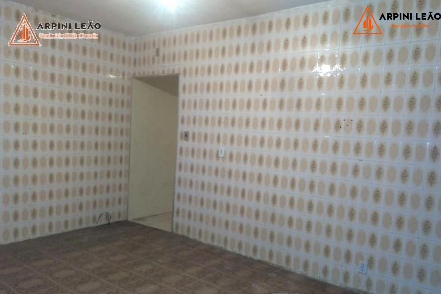 Casa à venda com 2 quartos, 90m² - Foto 7