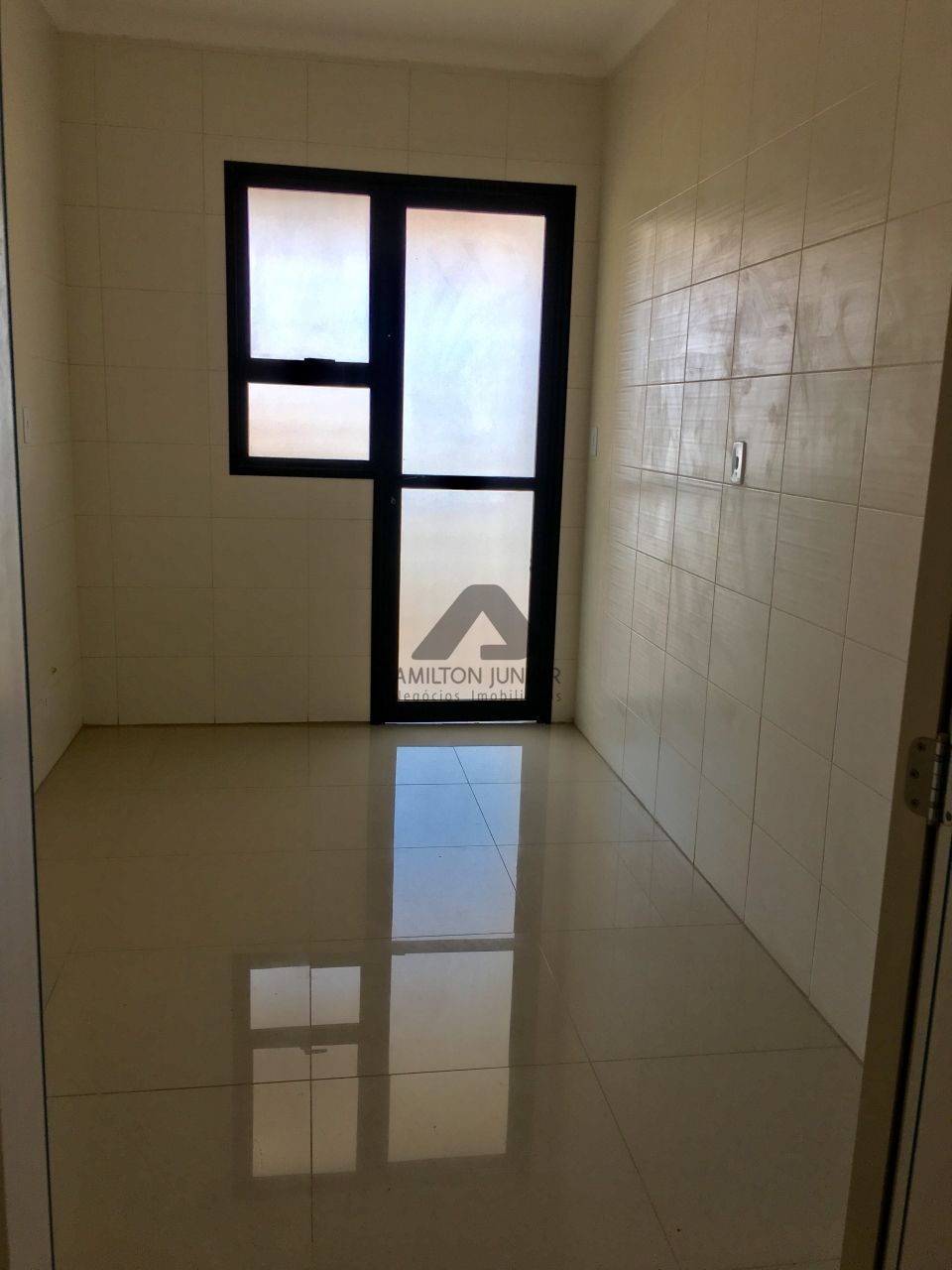 Cobertura à venda com 4 quartos, 220m² - Foto 13